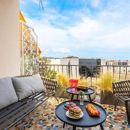 Le France Ap4350 By Riviera Homes