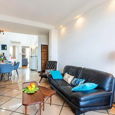 Le France Ap4350 By Riviera Homes *